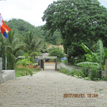 The Breeze Hotel Elpitiya  Luaran gambar