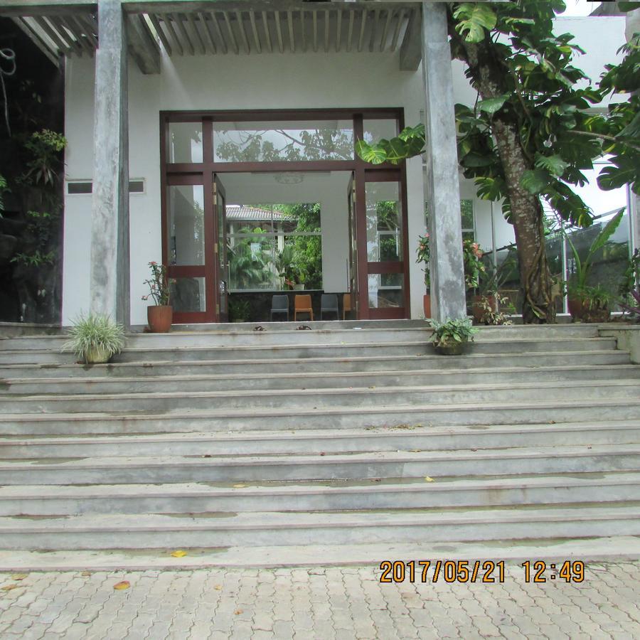 The Breeze Hotel Elpitiya  Luaran gambar